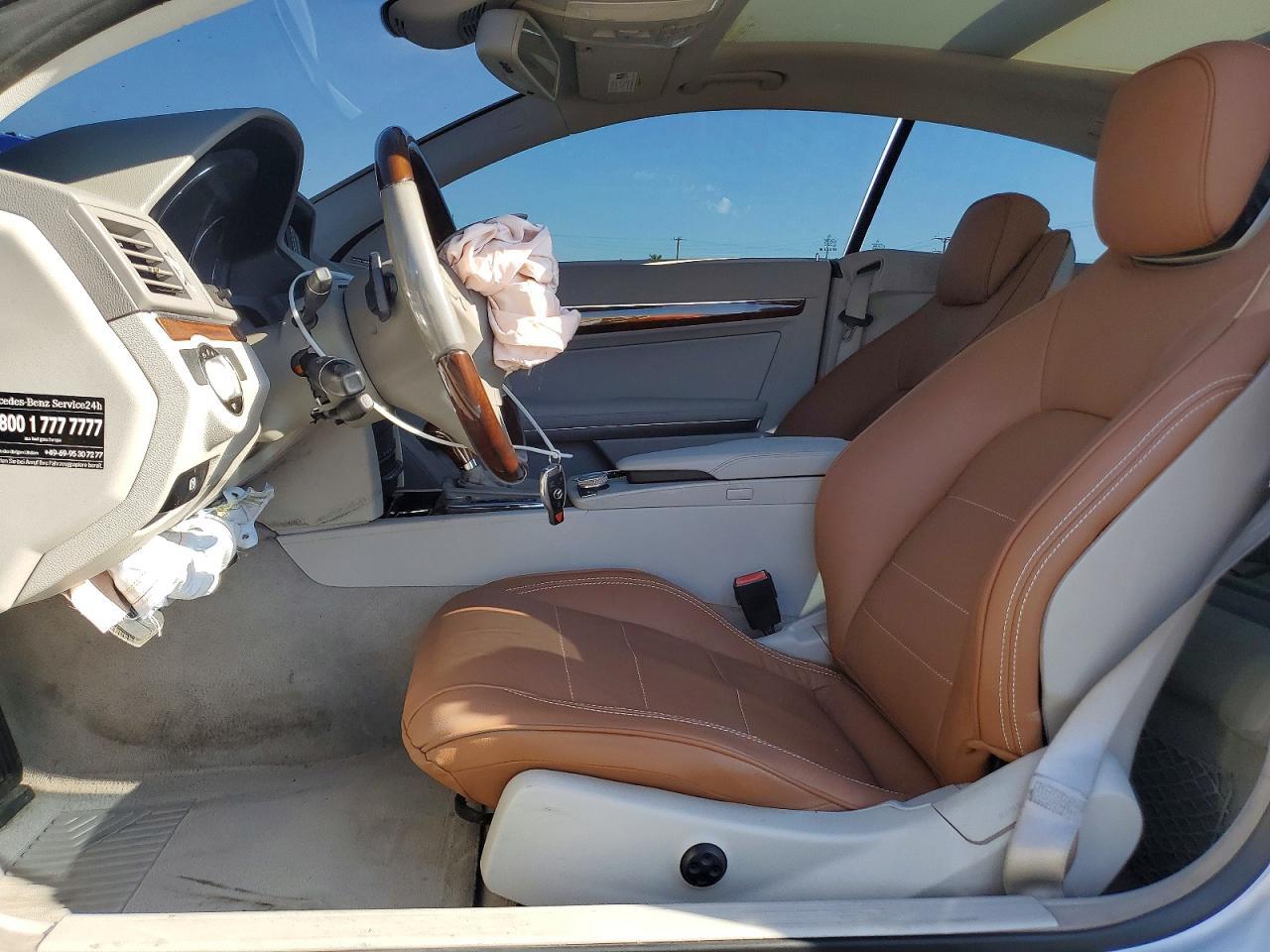 2010 Mercedes-Benz E 550 - Фото 7
