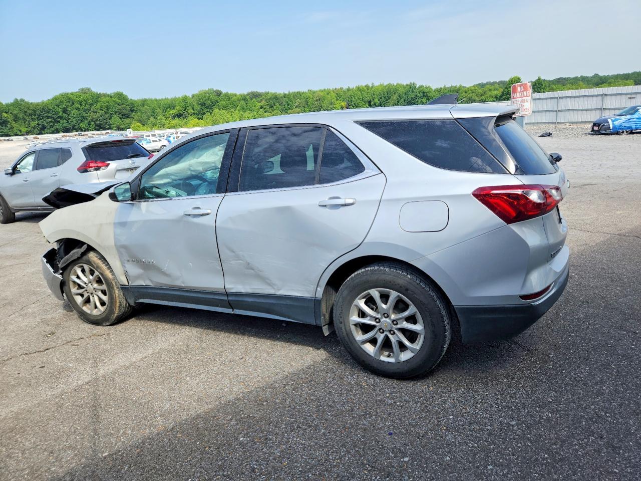 2020 Chevrolet Equinox Lt - Фото 2