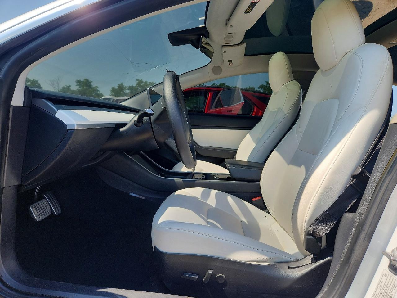 2020 Tesla Model 3 - Image 7
