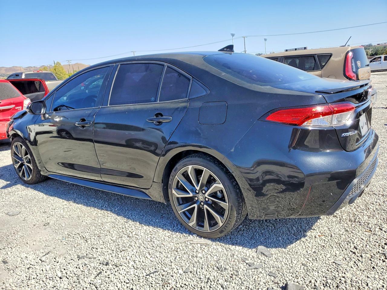 2020 Toyota Corolla Se - Фото 2
