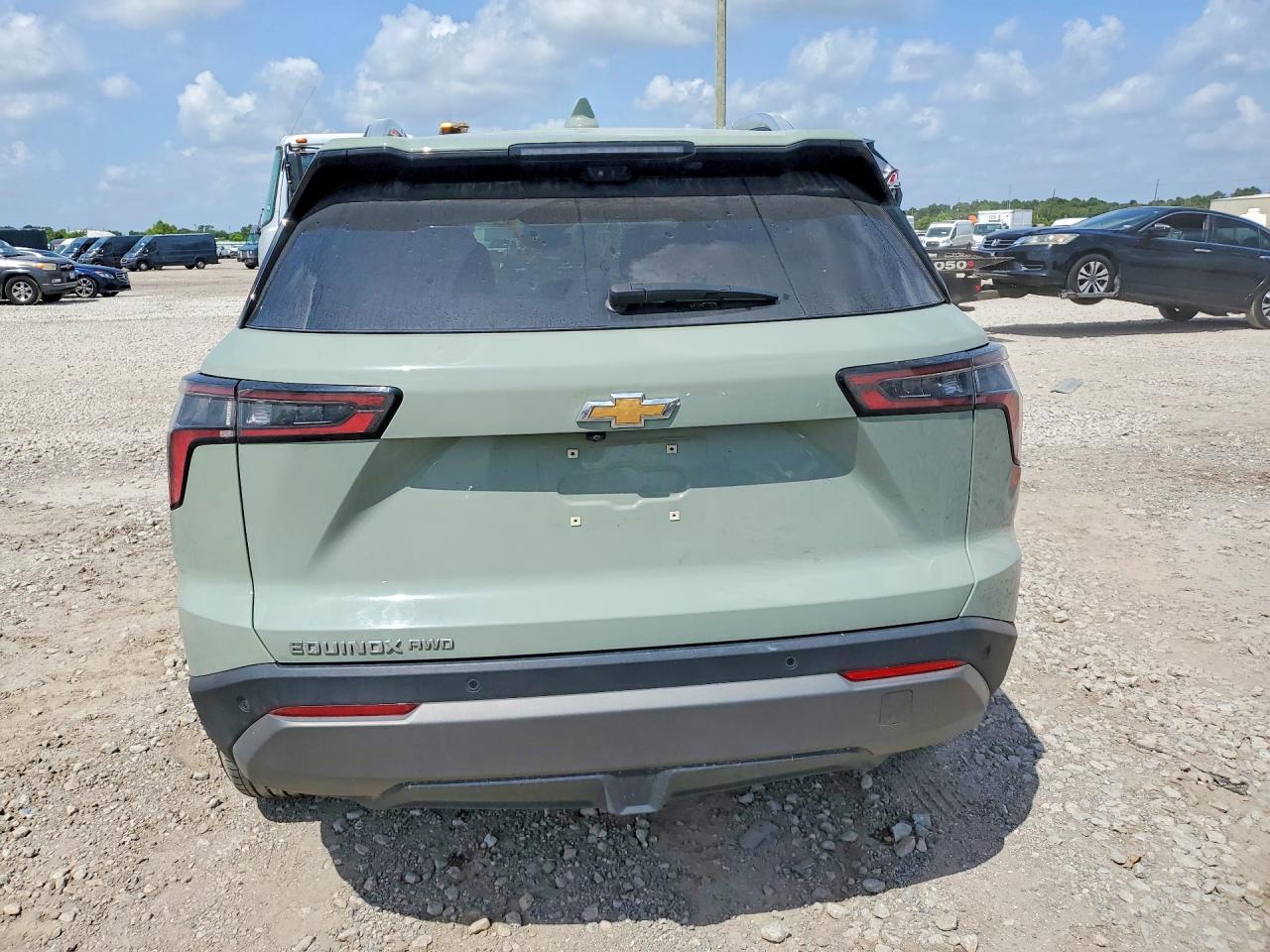 2025 Chevrolet Equinox Lt - Image 6