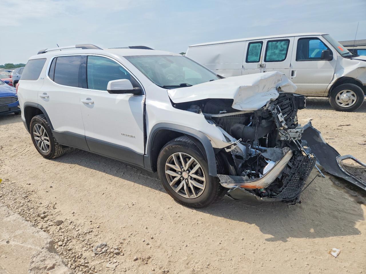 2019 GMC Acadia Sle - Image 4