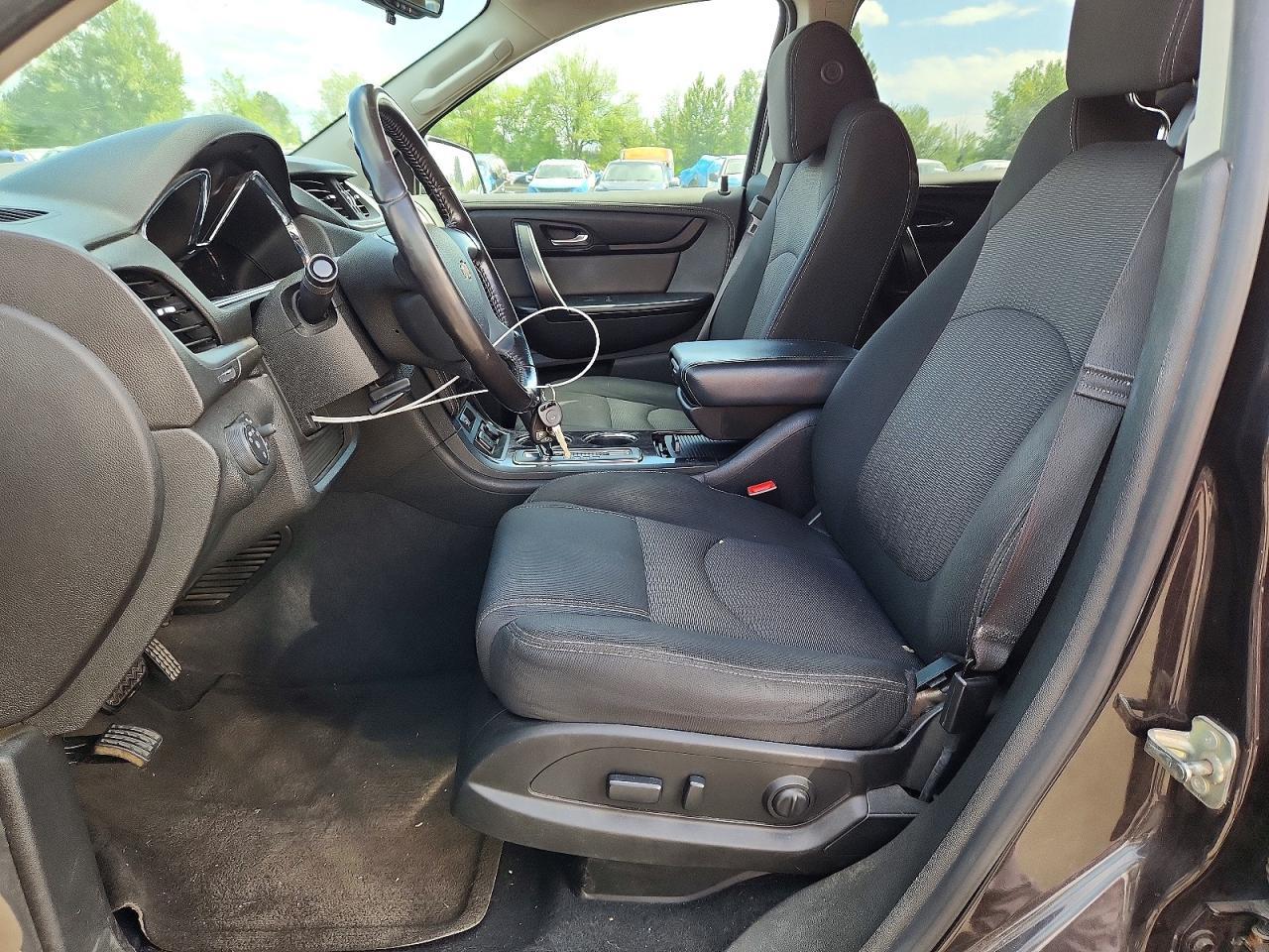 2017 Chevrolet Traverse - Image 7