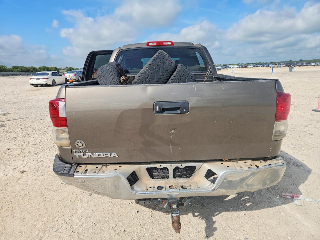 2012 Toyota Tundra Crewmax Sr5 - Image 6