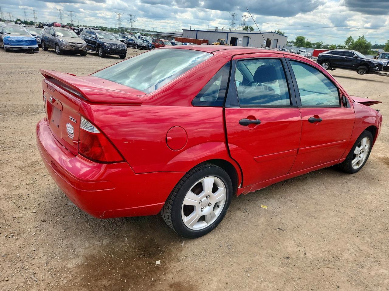 2005 Ford Focus Zx4 - Image 3