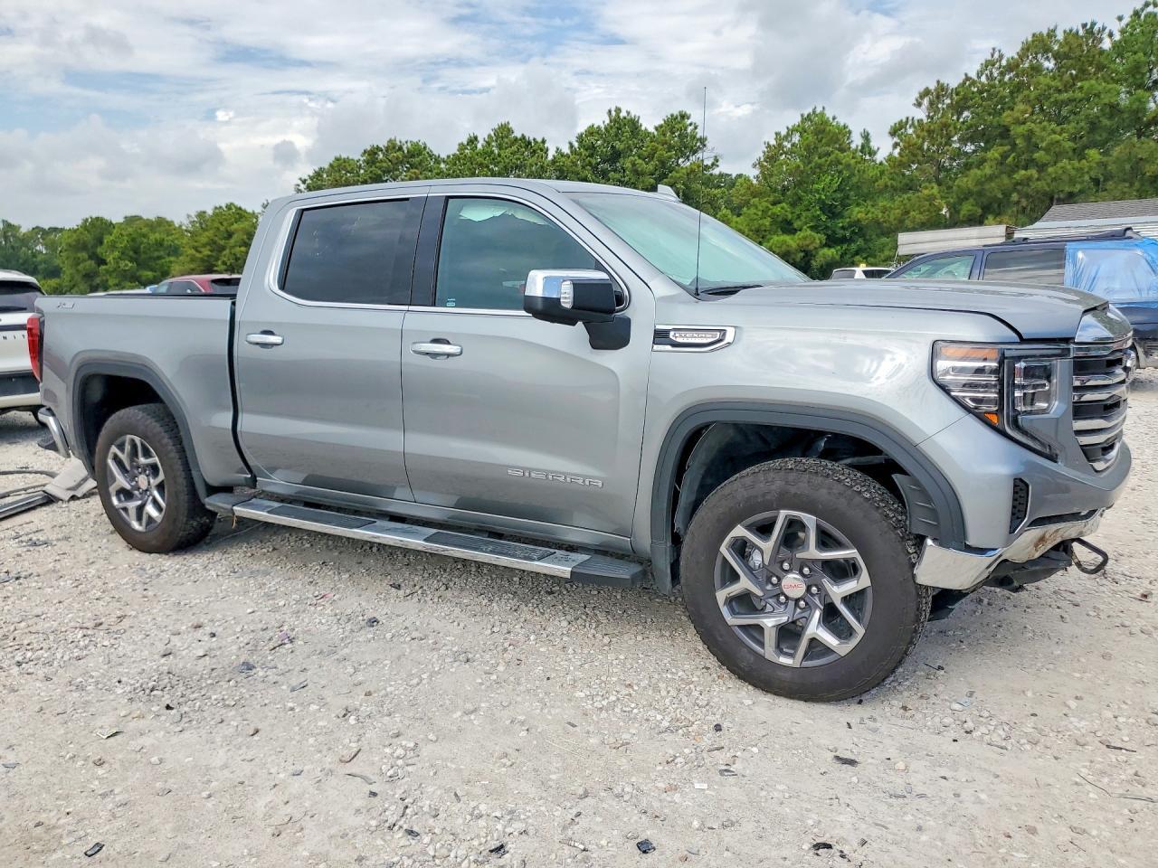 2026 GMC Sierra K1500 Slt - Image 4