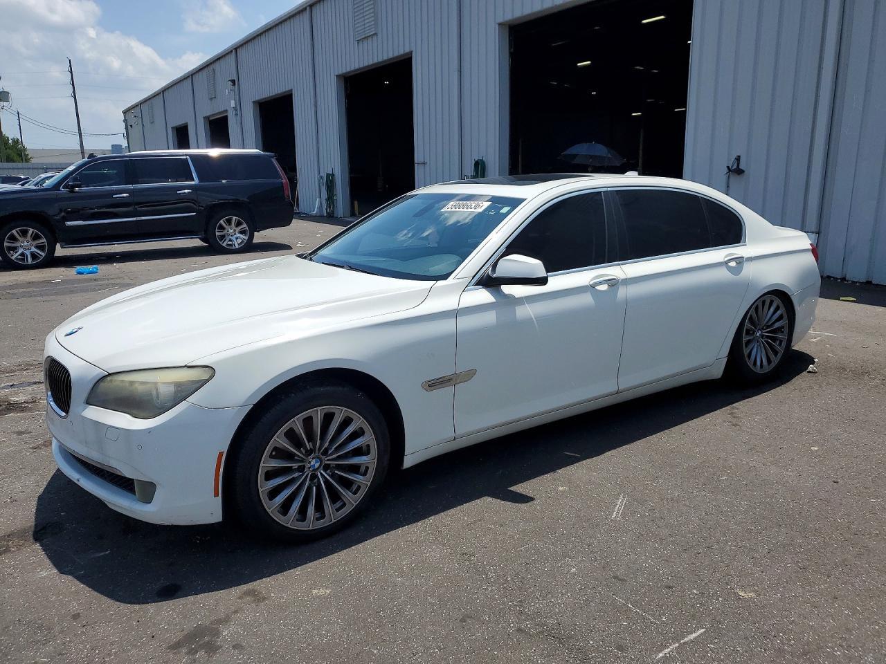 2012 BMW 740 Li