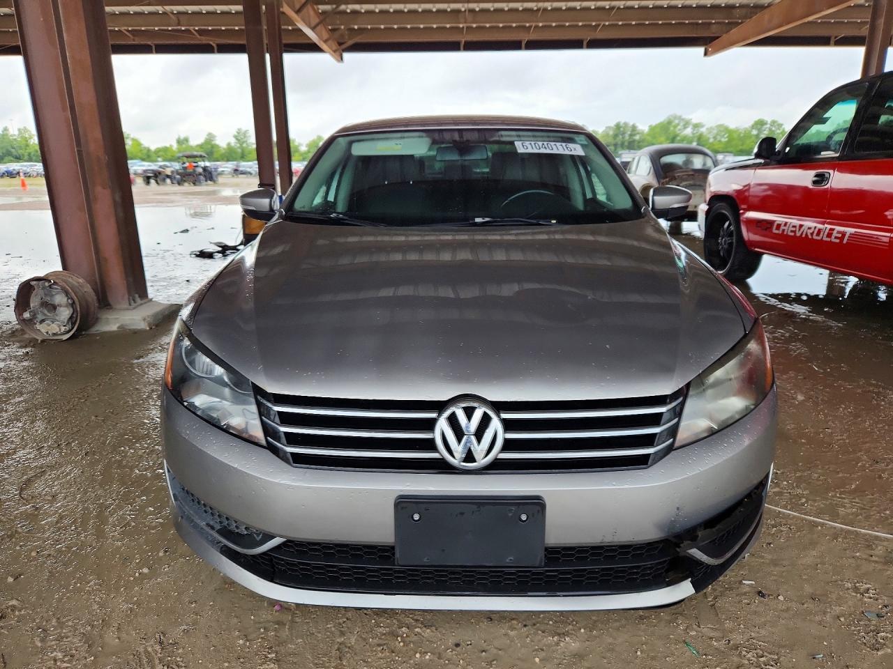 2014 Volkswagen Passat S - Фото 5