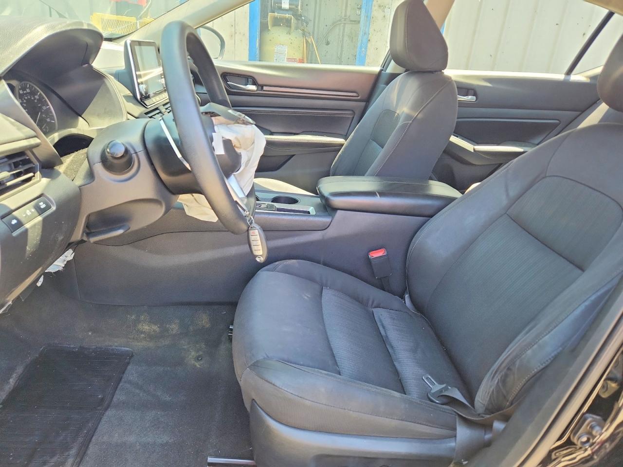 2020 Nissan Altima S - Image 7