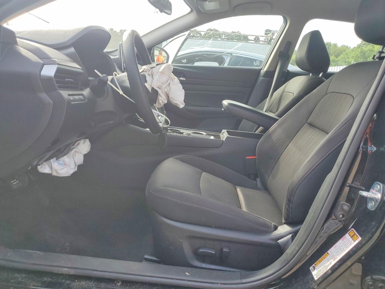 2024 Nissan Altima Sv - Image 7