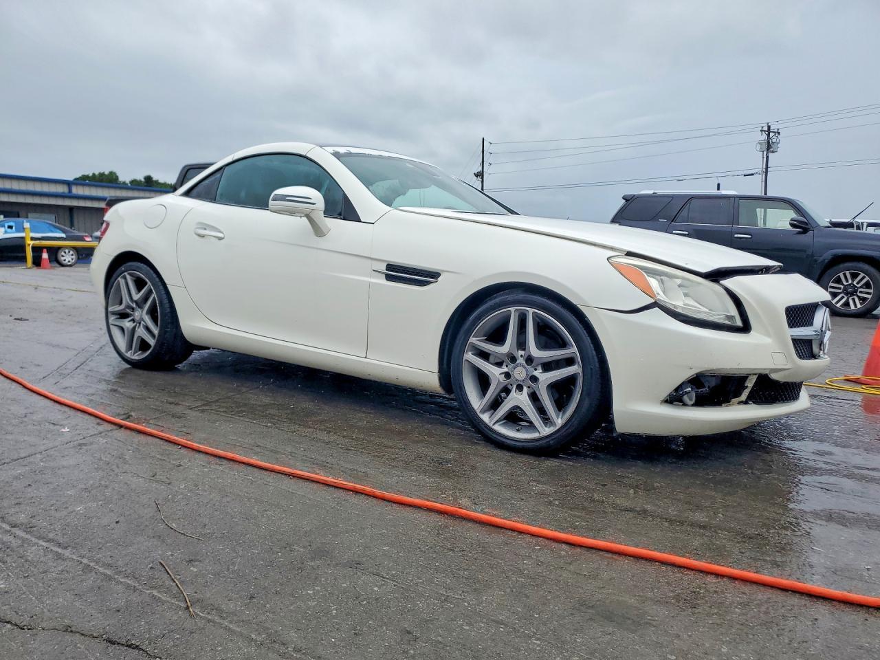 2015 Mercedes-Benz Slk 250 - Image 4