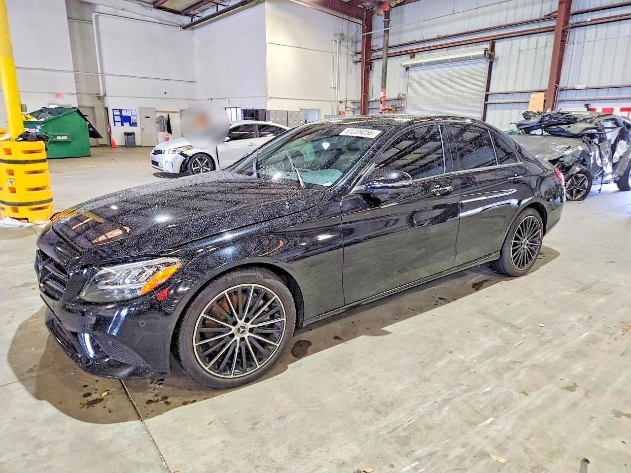 2021 Mercedes-Benz C 300