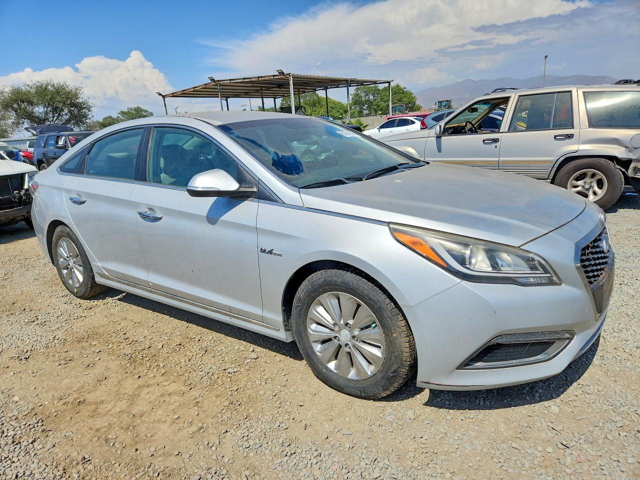 2016 Hyundai Sonata Hybrid Se - Image 4