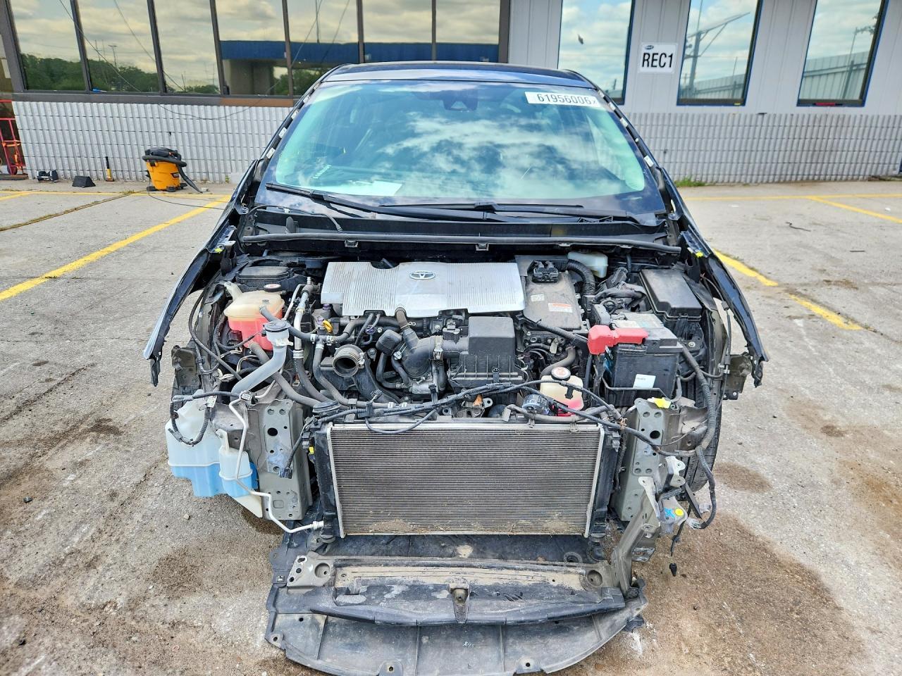 2018 Toyota Prius Two Eco - Image 5