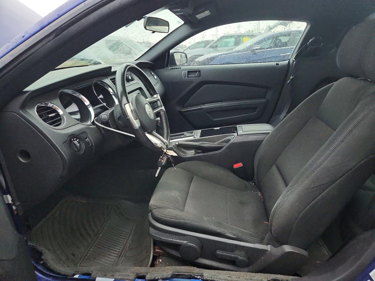2013 Ford Mustang - Фото 7