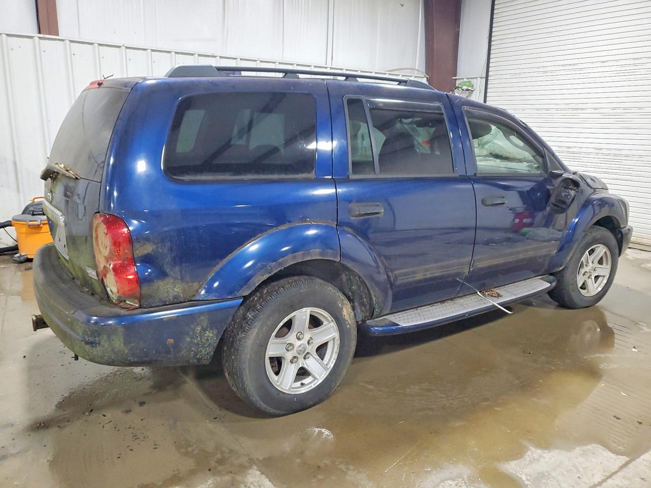 2005 Dodge Durango Slt - Image 3