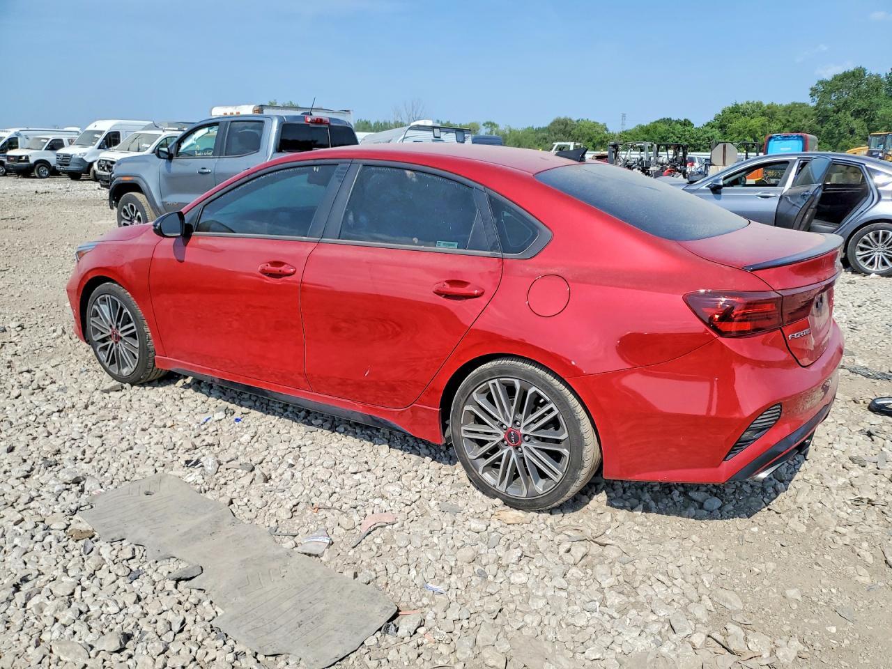 2023 Kia Forte Gt - Фото 2