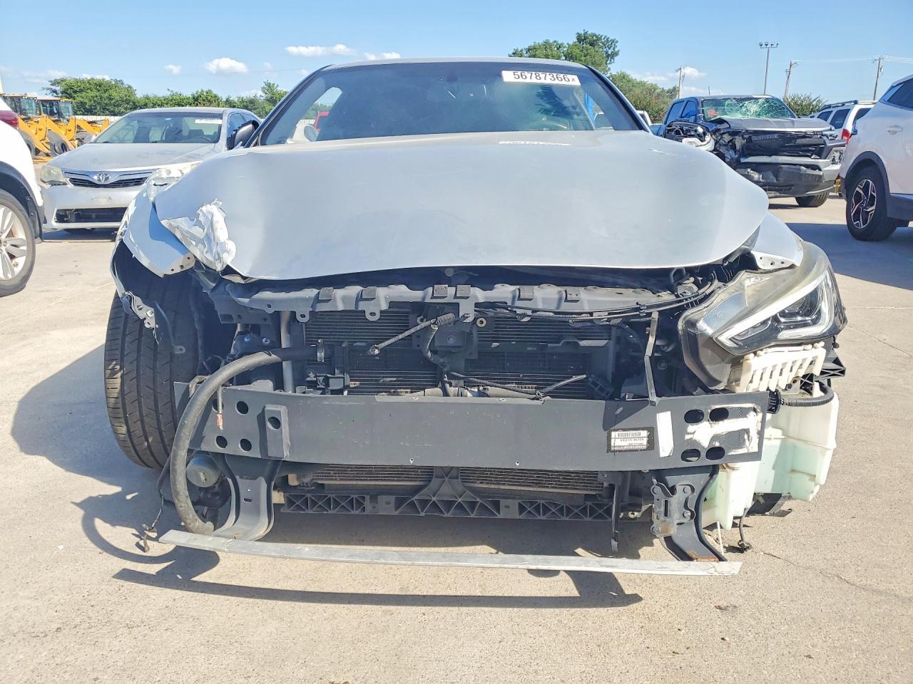 2018 Infiniti Q60 3.0T Luxe - Фото 5