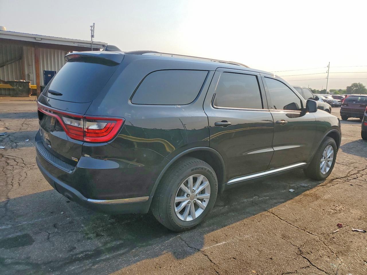 2015 Dodge Durango Sxt - Image 3