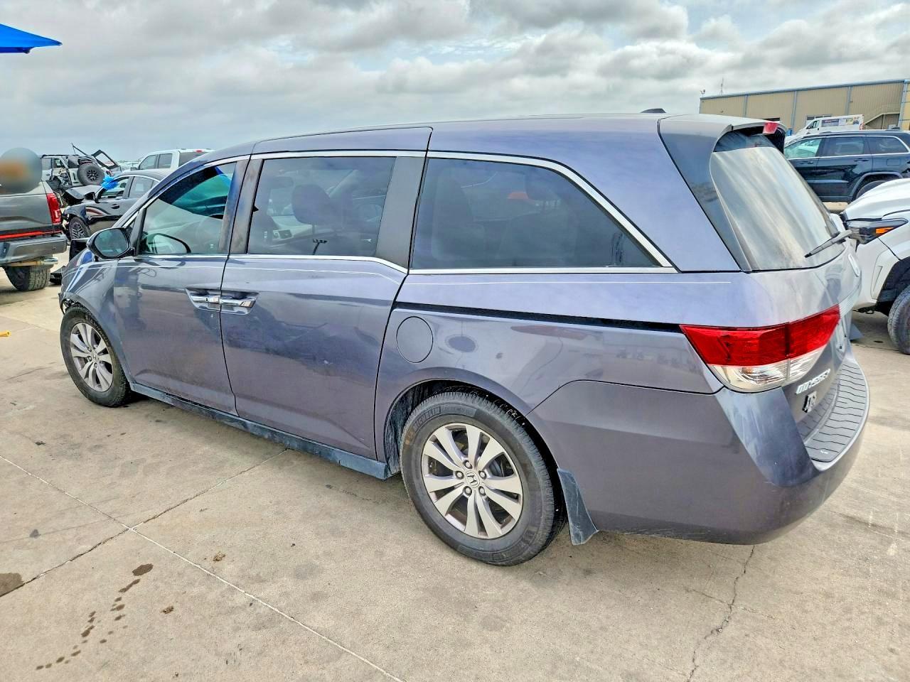 2015 Honda Odyssey Exl - Фото 2