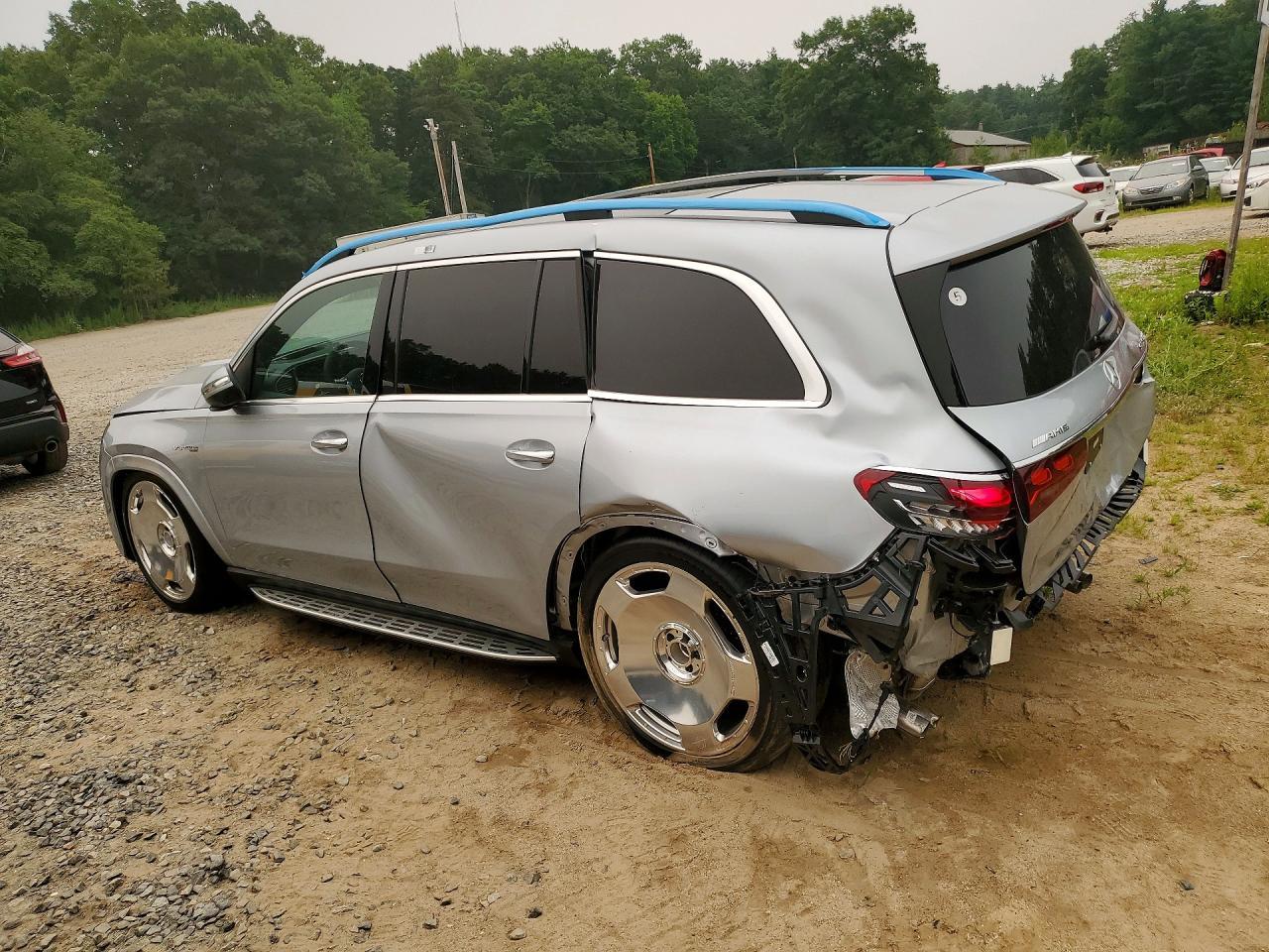 2026 Mercedes-Benz Gls 63 Amg 4Matic - Image 2
