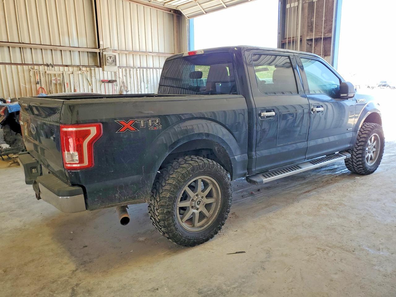 2017 Ford F150 Supercrew - Image 3