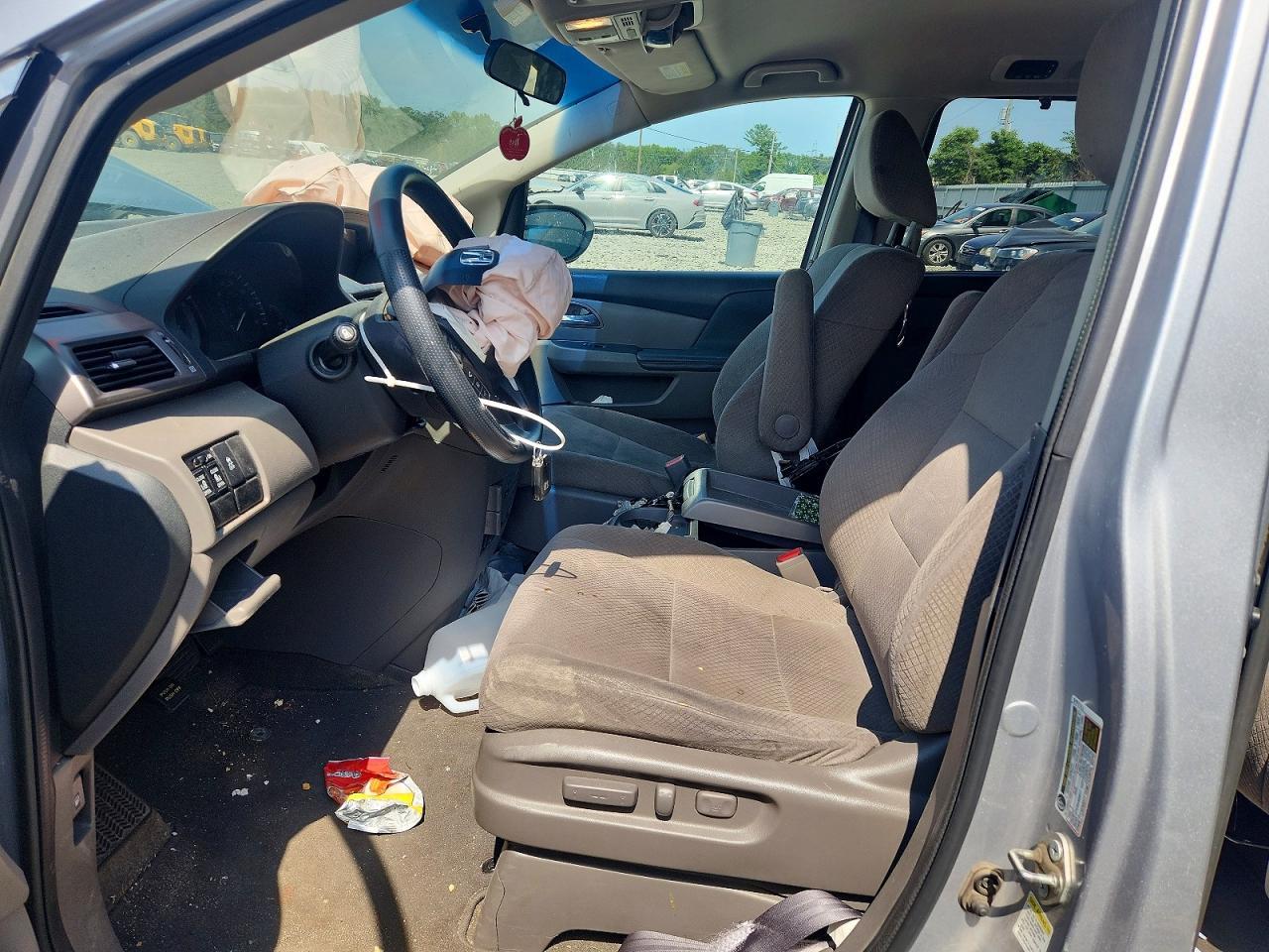 2016 Honda Odyssey Se - Фото 7