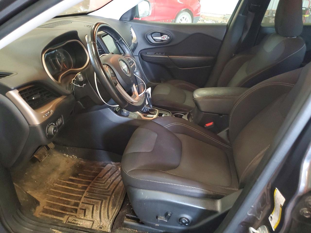 2016 Jeep Cherokee Latitude - Фото 7