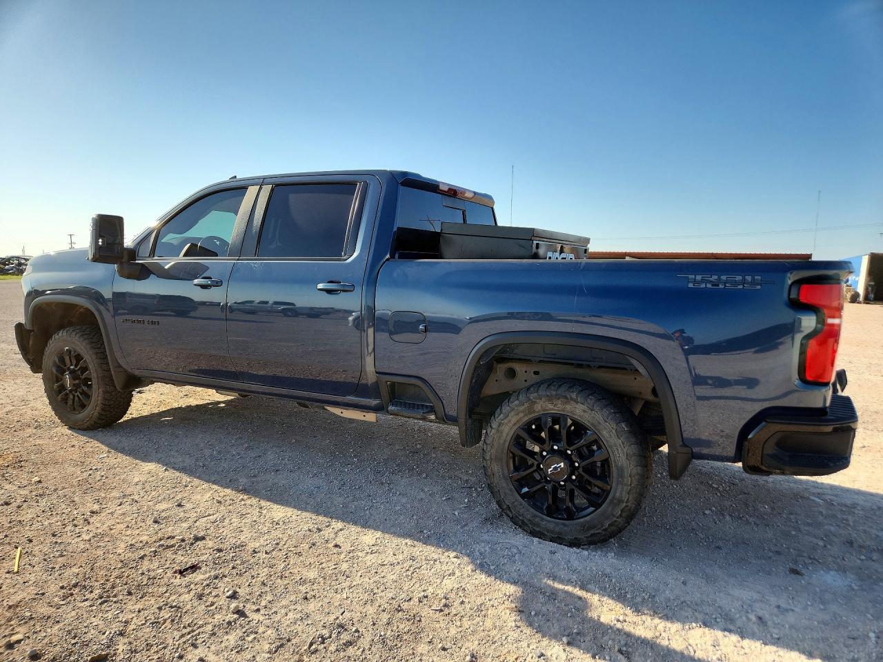2025 Chevrolet Silverado K2500 Heavy Duty Lt - Image 2