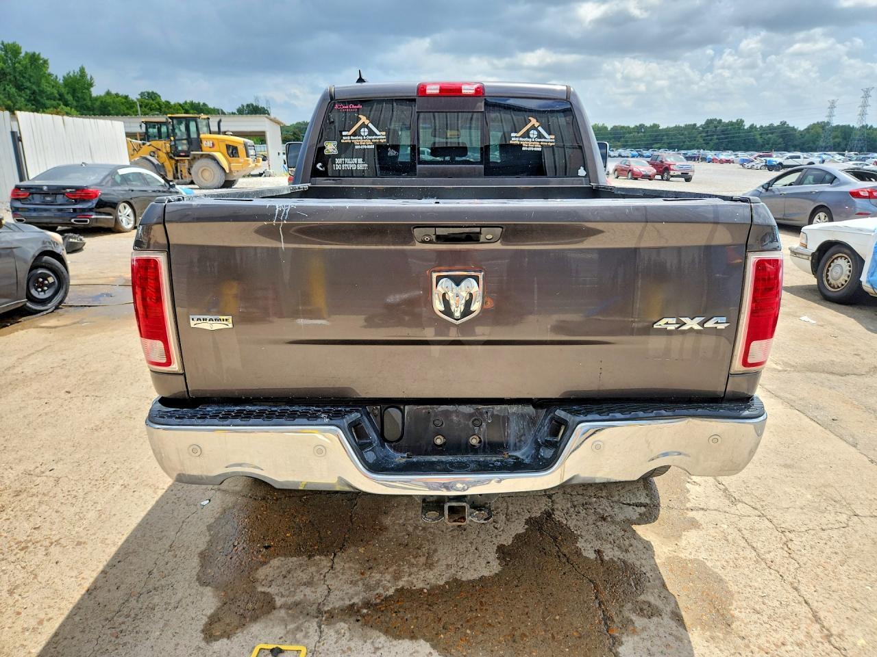 2016 Ram 1500 Laramie - Image 6