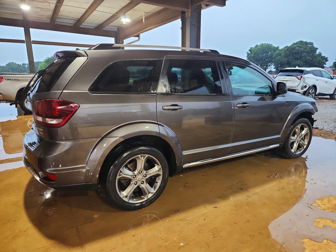 2017 Dodge Journey Crossroad - Фото 3