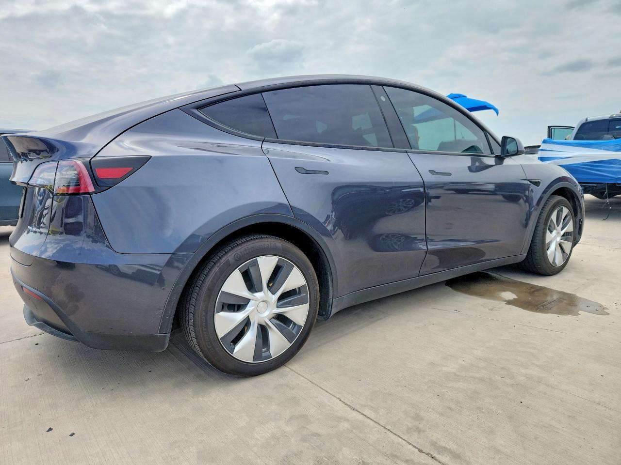 2020 Tesla Model Y - Фото 3