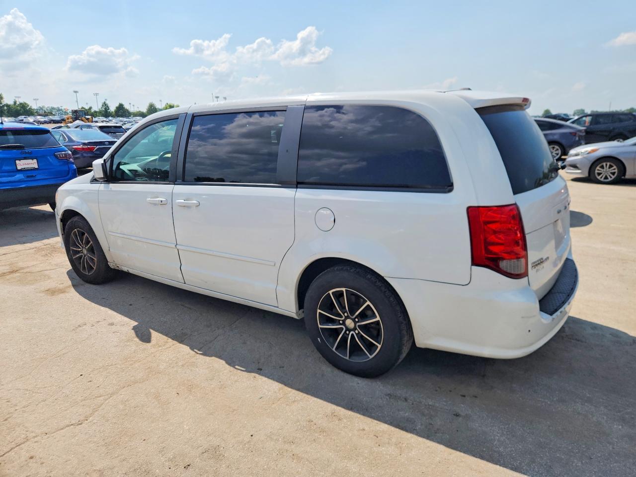 2017 Dodge Grand Caravan Se - Фото 2
