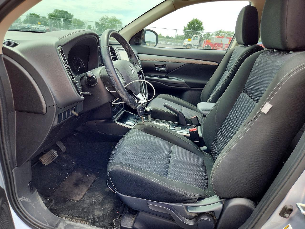 2017 Mitsubishi Outlander Es - Фото 7