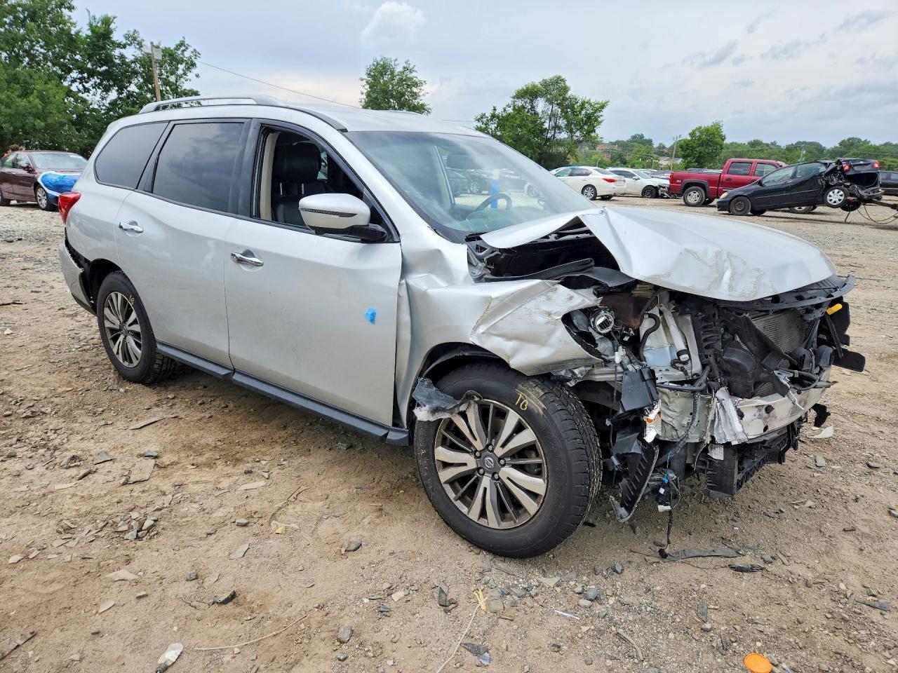 2020 Nissan Pathfinder Sl - Image 4
