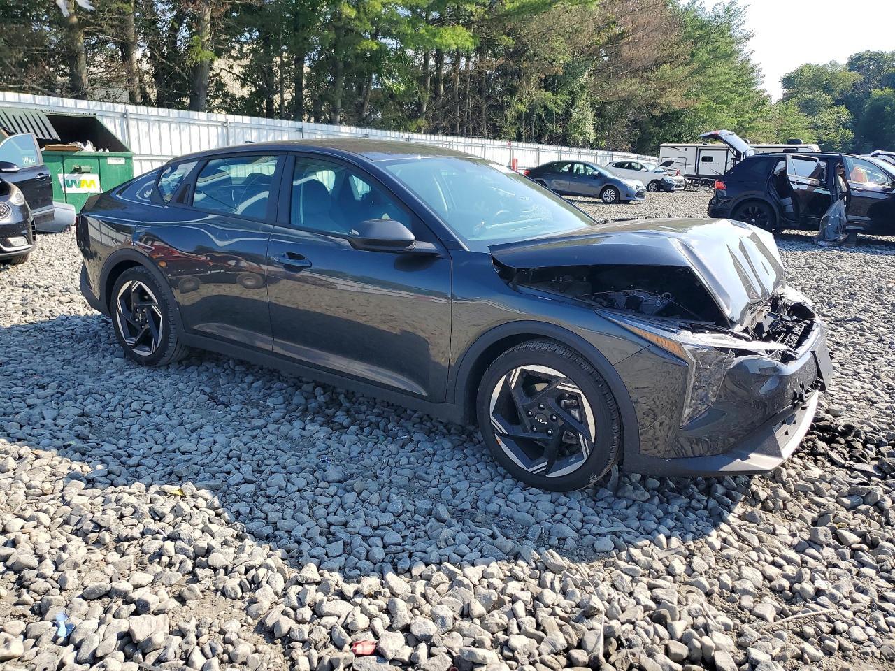 2025 Kia K4 Ex - Image 4