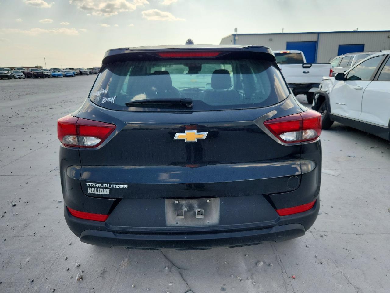 2023 Chevrolet Trailblazer Ls - Image 6