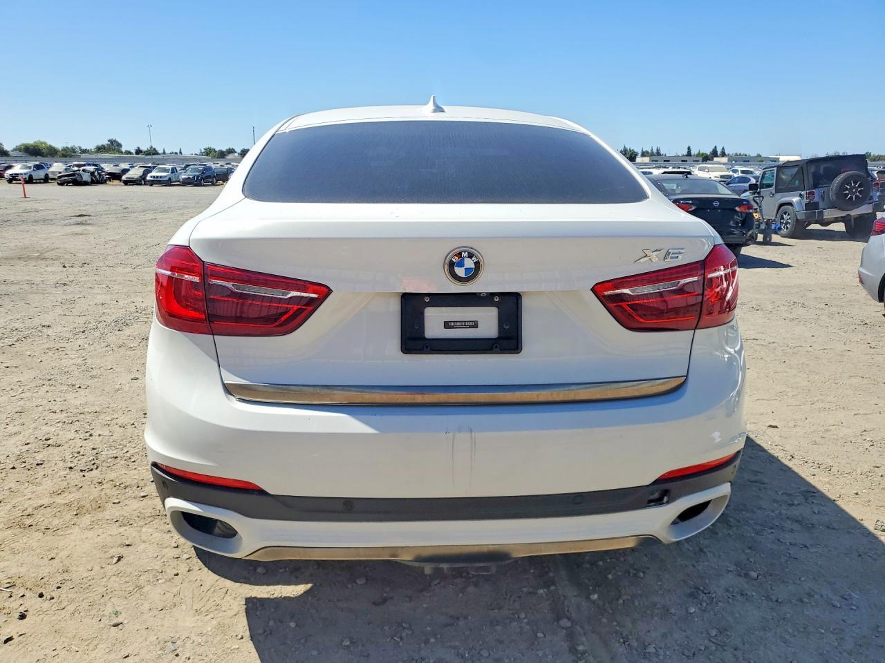 2016 BMW X6 xDrive50I - Фото 6
