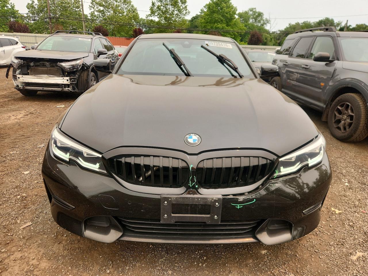 2022 BMW 330Xi - Image 5