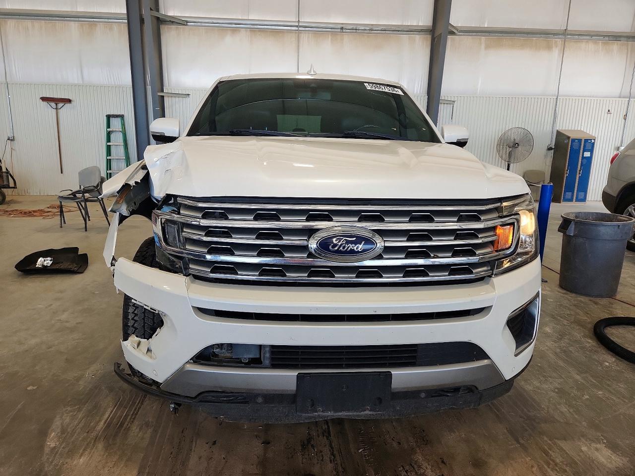 2019 Ford Expedition Max Limited - Image 5