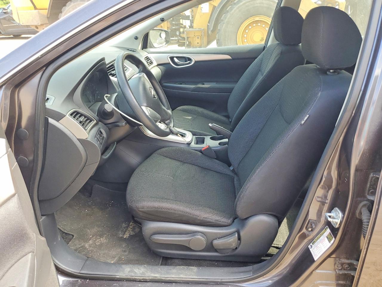 2013 Nissan Sentra S - Фото 7