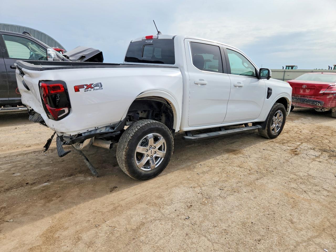 2025 Ford Ranger Lariat - Фото 3