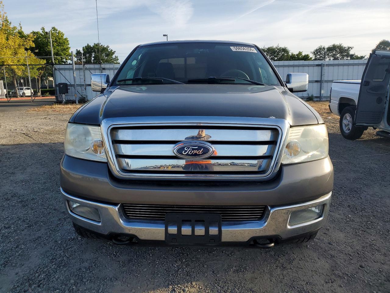 2005 Ford F150 - Фото 5