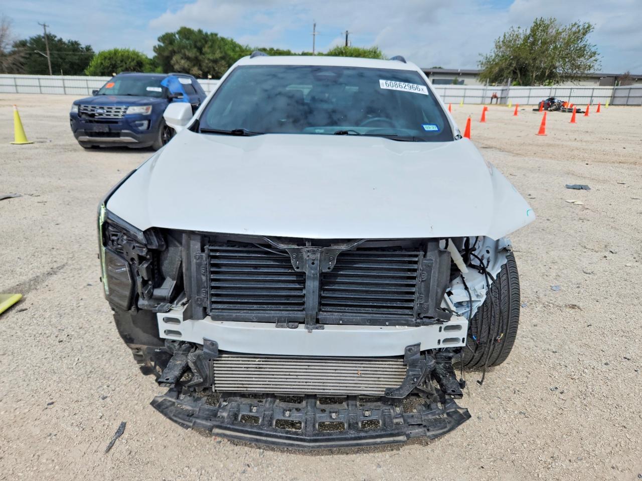 2024 Cadillac Xt4 Sport - Image 5