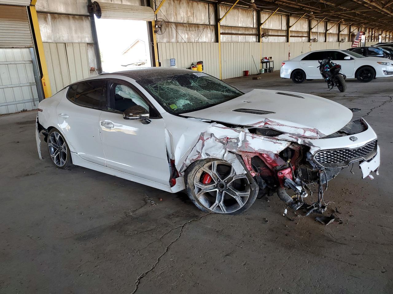2018 Kia Stinger Gt1 - Image 4