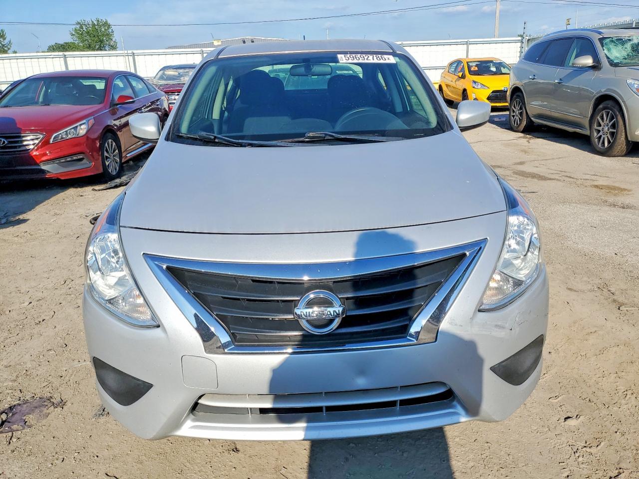 2019 Nissan Versa Sv - Фото 5