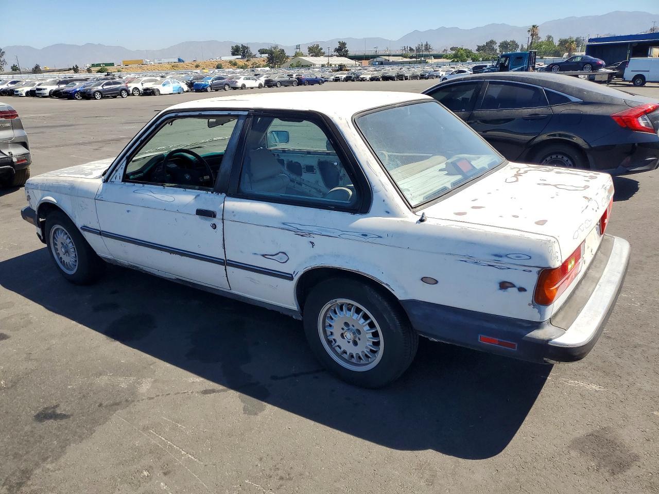 1987 BMW 325 Base - Image 2