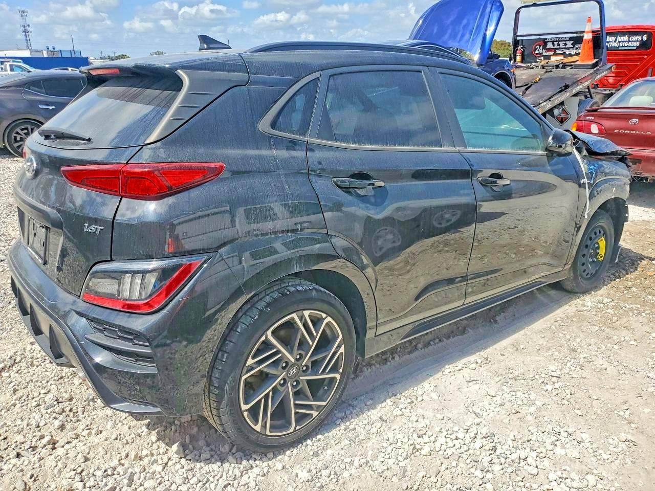 2022 Hyundai Kona N Line - Image 3