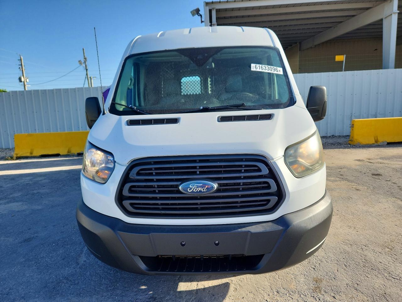 2015 Ford Transit T-250 - Image 5