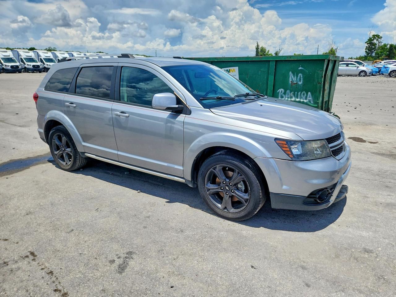 2019 Dodge Journey Crossroad - Image 4